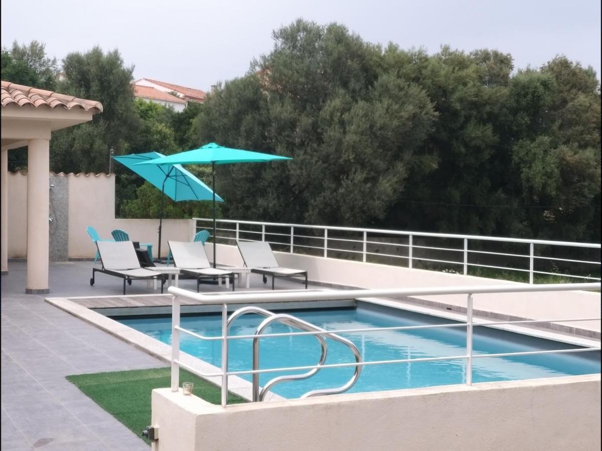 Villa Climatisee Avec Piscine Sari-Solenzara Kültér fotó